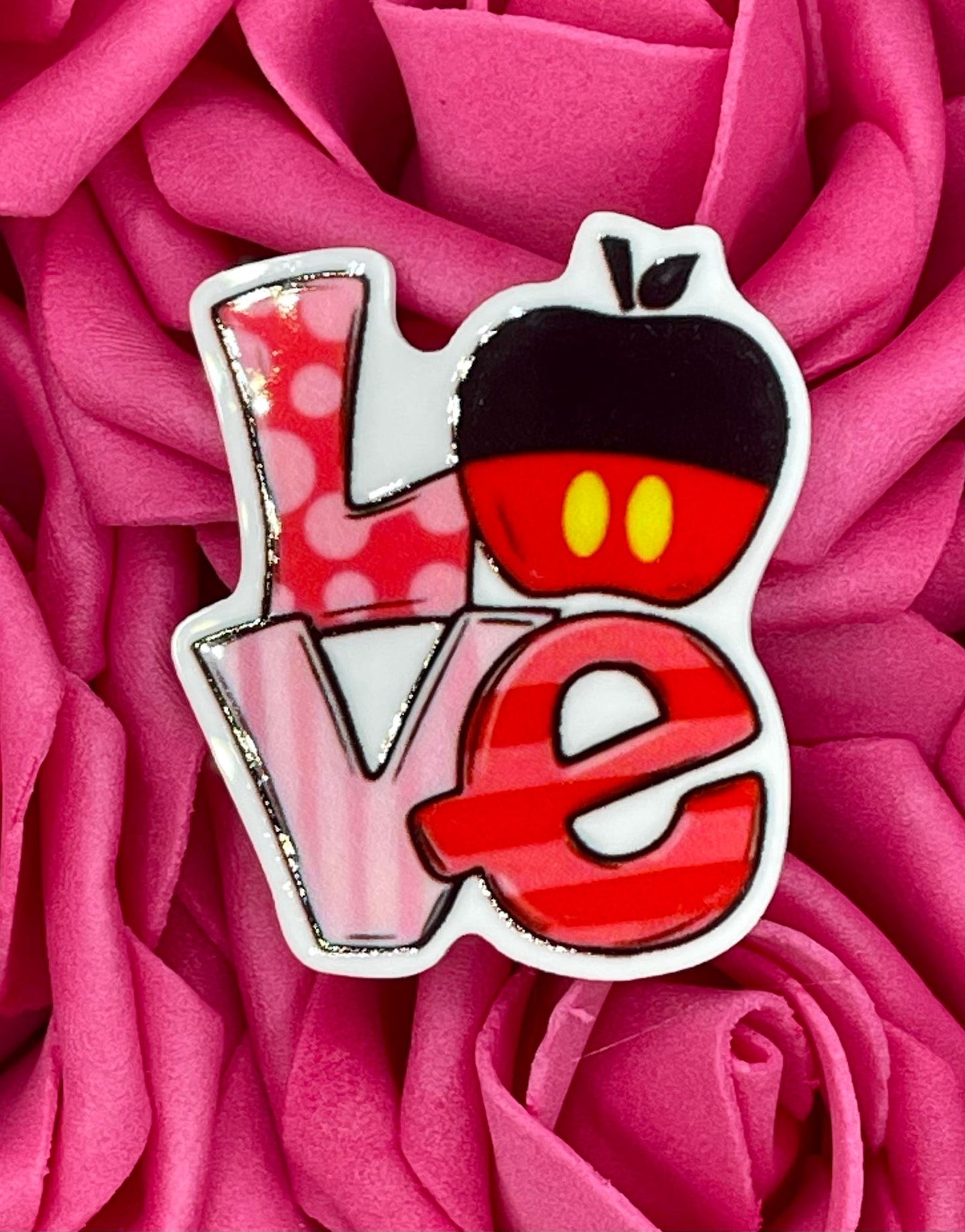 #771 Love mouse apple