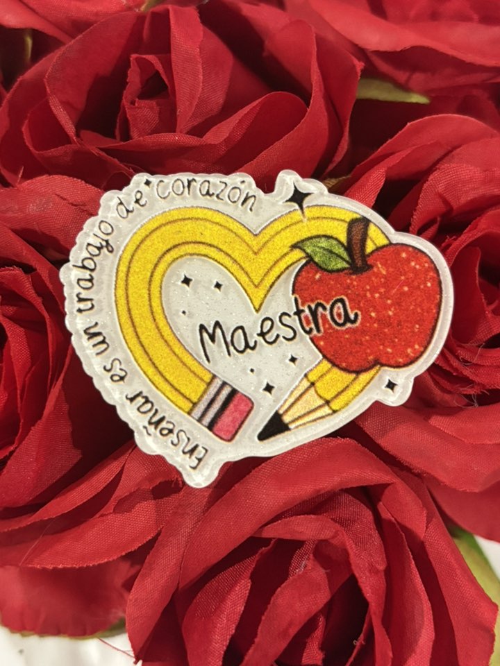 #4111 Maestra